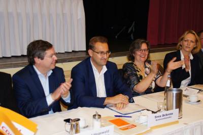 vlnr: Bezirksvorsitzender Reinhard Hegewald, Kreisvorsitzender Sven Behrens, stellv. Vorsitzende Silvia Lbcke und stellv. Vorsitzende Sandra Erfdmann