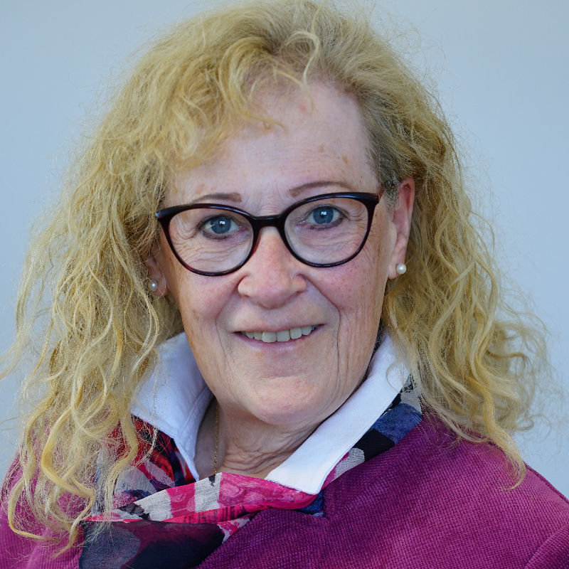  Monika Gronewold