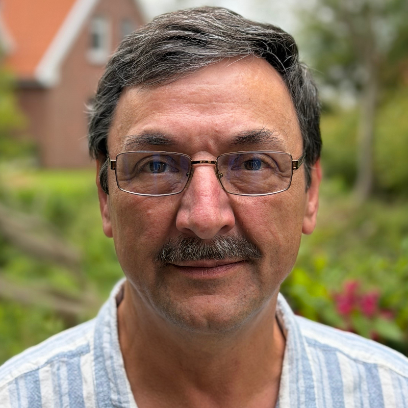  Peter Zurborg